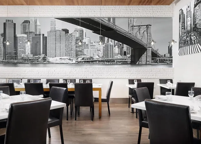 Hilton Garden Inn - Times Square Central
